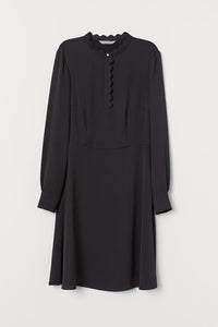 Scalloped Trim Basic Dress
